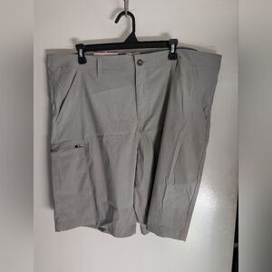 Weatherproof Gray Cargo Shorts Outdoor Style
